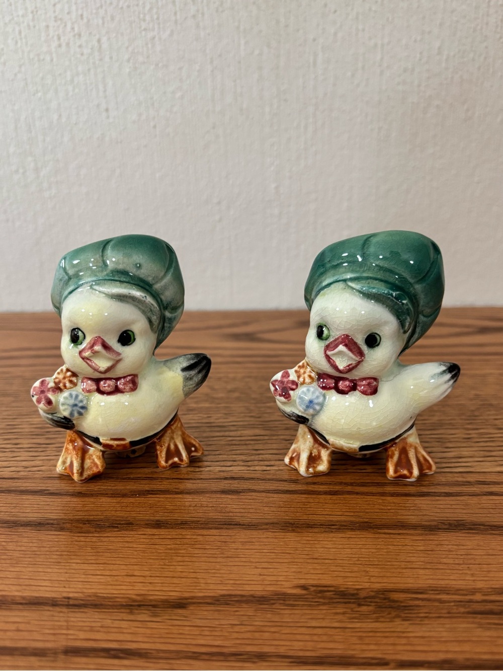 Vintage Duck Anthropomorphic Salt Pepper Shakers Ceramic Japan Hat Birds Chicken